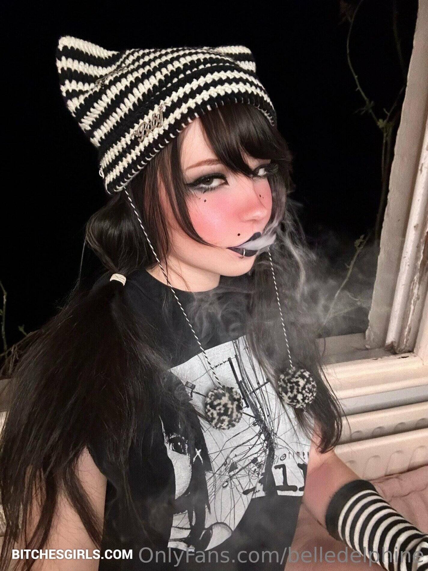 Belle Delphine onlyfans hot gallery
