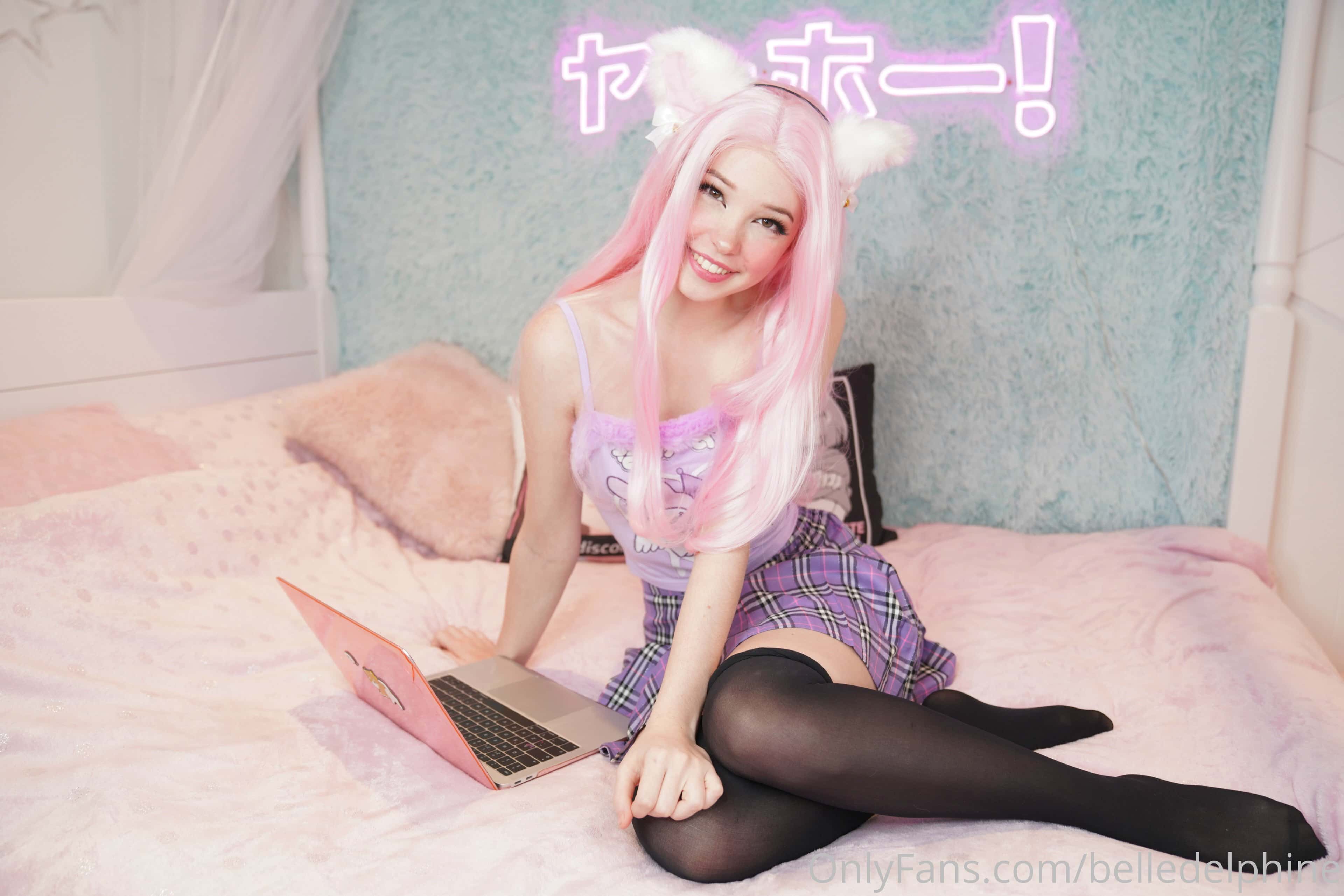 belle delphine shows pussy nude onlyfans leak pussy revealing