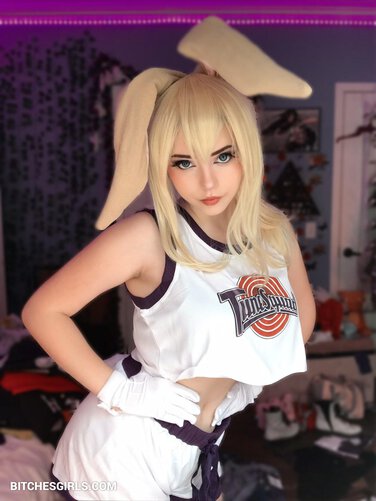 cosplay patreon