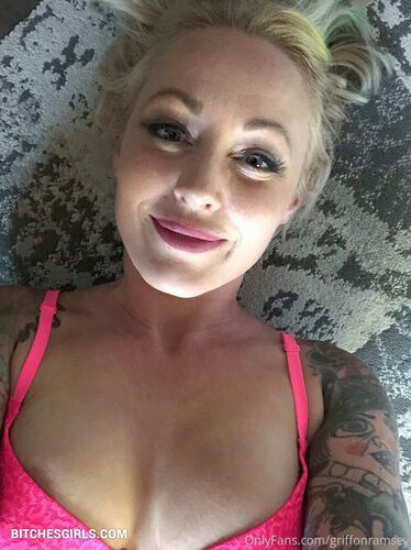 Griffon Ramsey Milf Nudes - Latest Onlyfans Leaks onlyfans