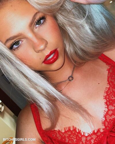 Jordyn Jones Nude Teen - Celebrity's Leaked Nudes celeb