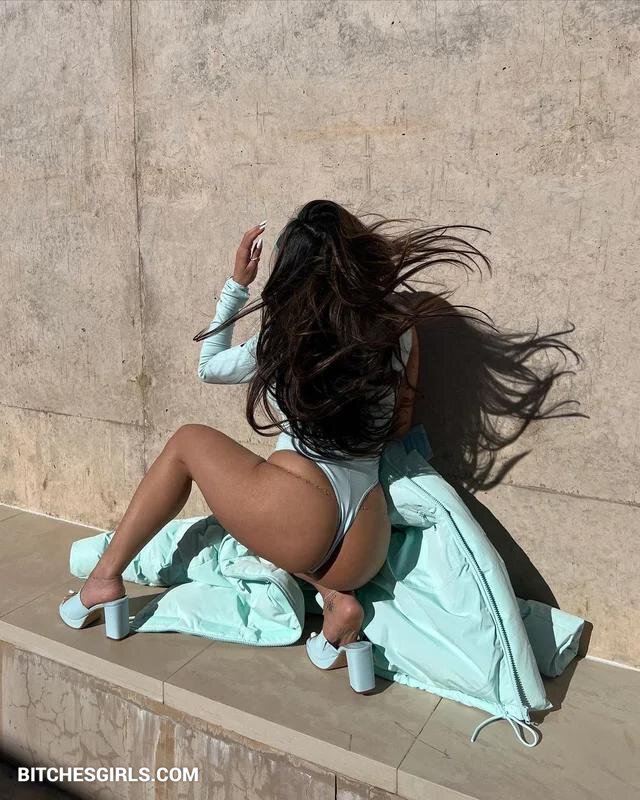 Mia Khalifa Nude - Patreon Leaked Nudes