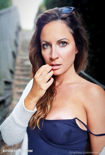 Rebecca Vocal Athlete Nudes - @rebeccava Youtuber Onlyfans Leaked Photos milf