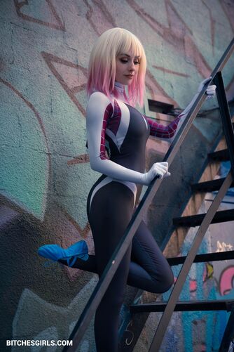 big tits cosplay
