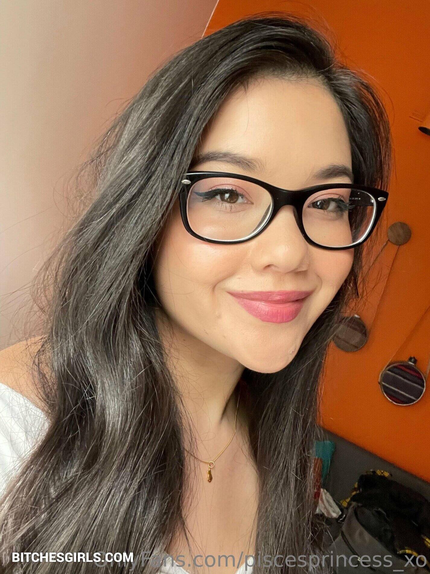 Sonia Elsie Youtube Naked Influencer - Onlyfans Leaked Photos