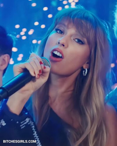 Taylor Swift Nudes - Celebrity Sexy Album celeb