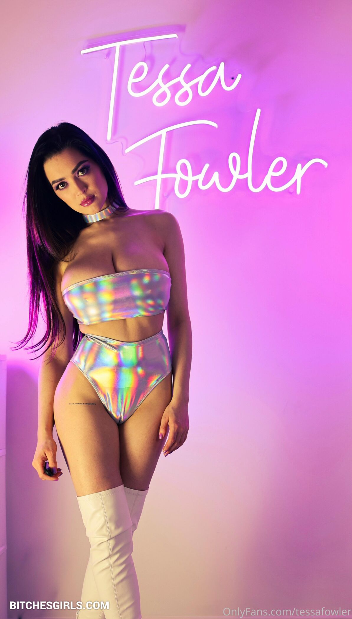 Tessa Fowler nude onlyfans big breast model leaks